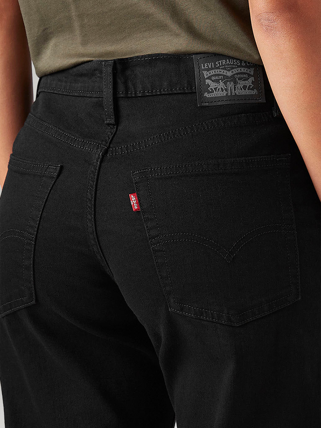 Women's Black Loose Bootcut Fit Mid Rise Jeans