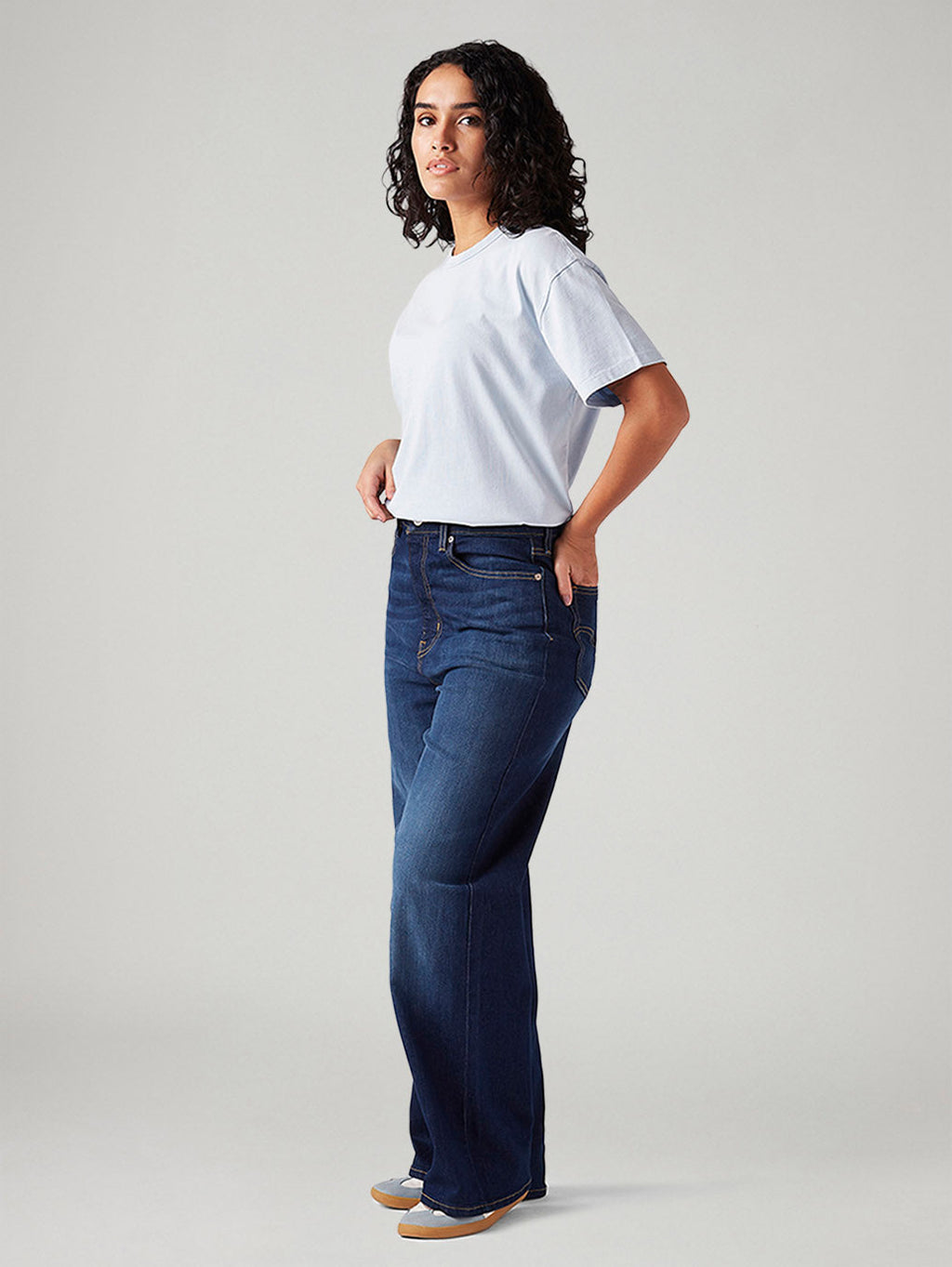 Women's Dark Blue Loose Fit High Rise Jeans