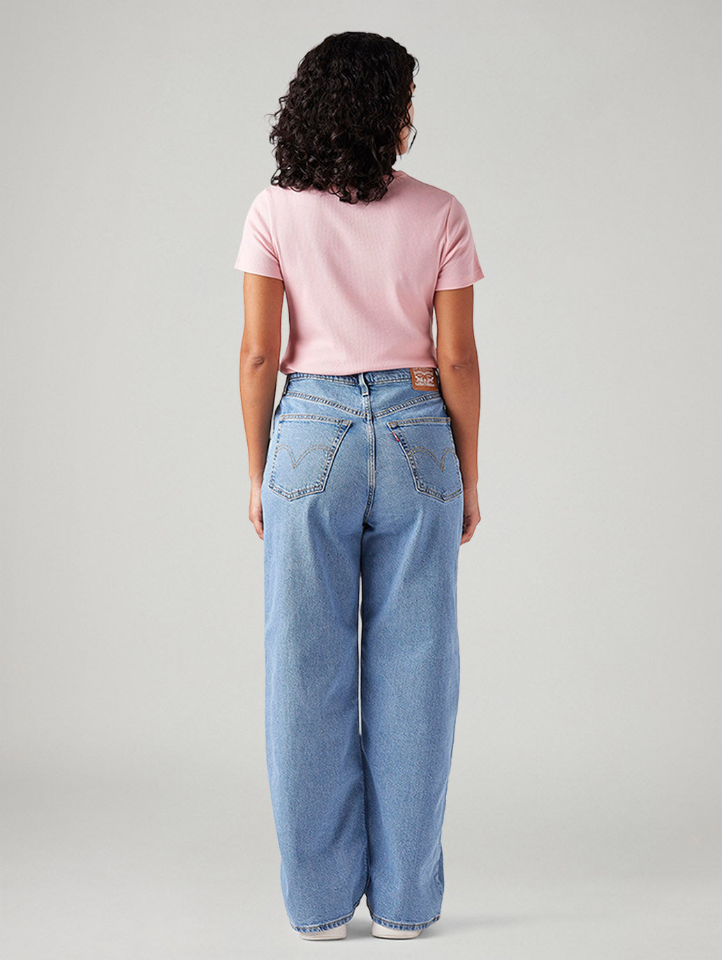 Women's Light Blue Loose Fit High Rise Jeans