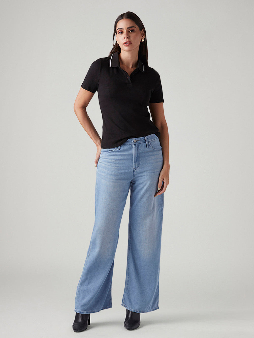 Women's Light Blue Loose Bootcut Fit Mid Rise Redloop Jeans