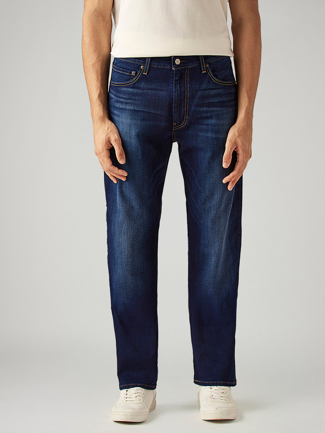 Men's 555 Blue Relaxed Straight Fit Mid Rise Commuter Jeans