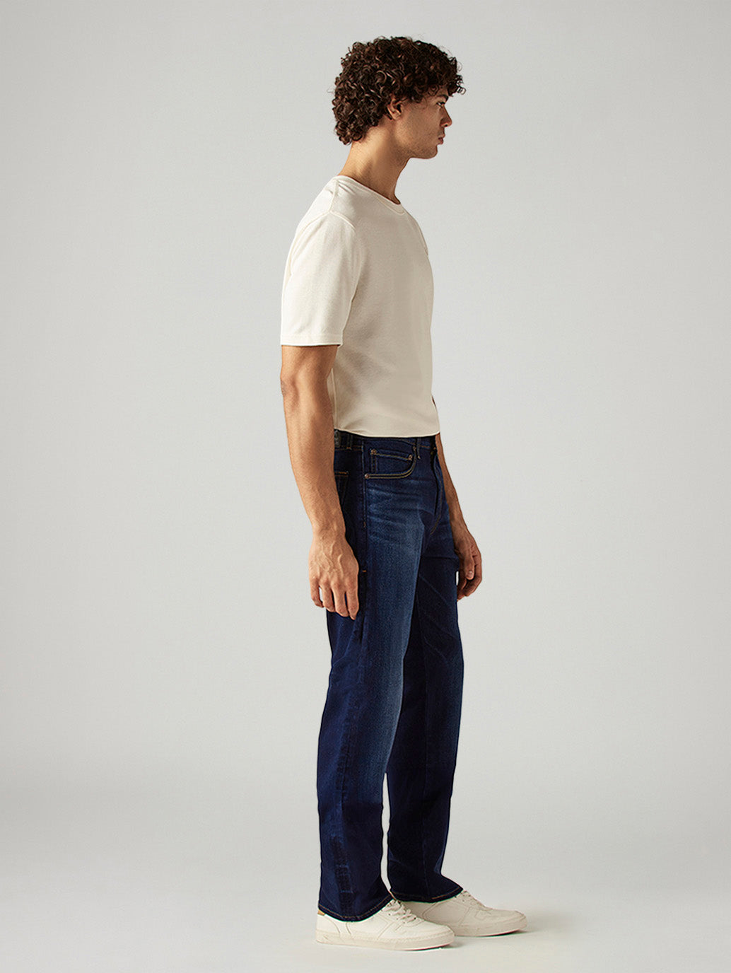 Men's 555 Blue Relaxed Straight Fit Mid Rise Commuter Jeans