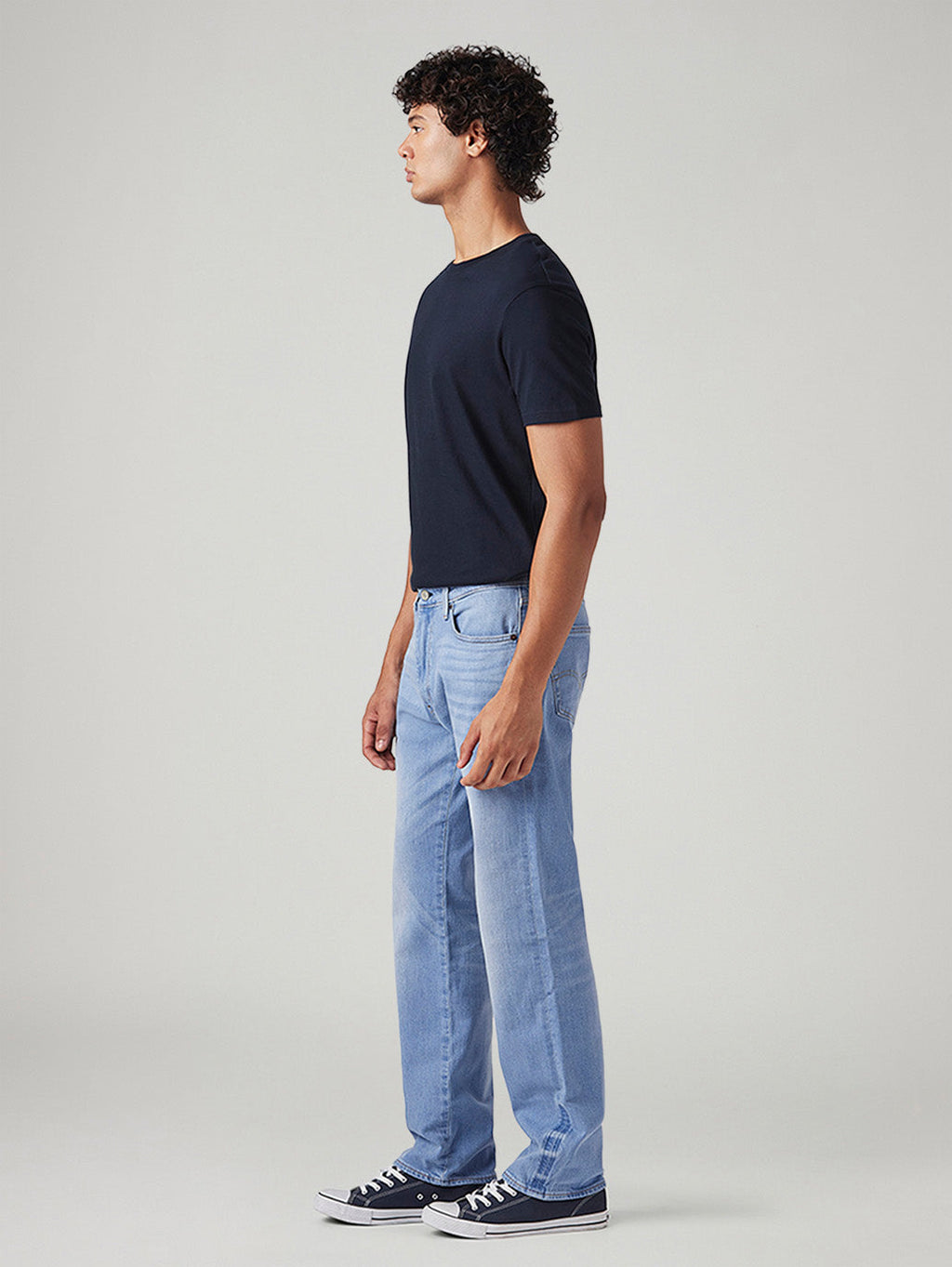 Men's 555 Light Blue Relaxed Straight Fit Mid Rise Commuter Jeans