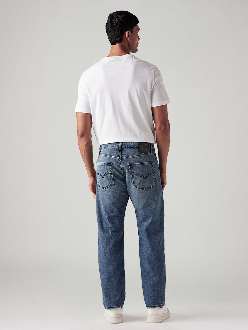 Men's 555 Blue Relaxed Straight Fit Mid Rise Commuter Jeans