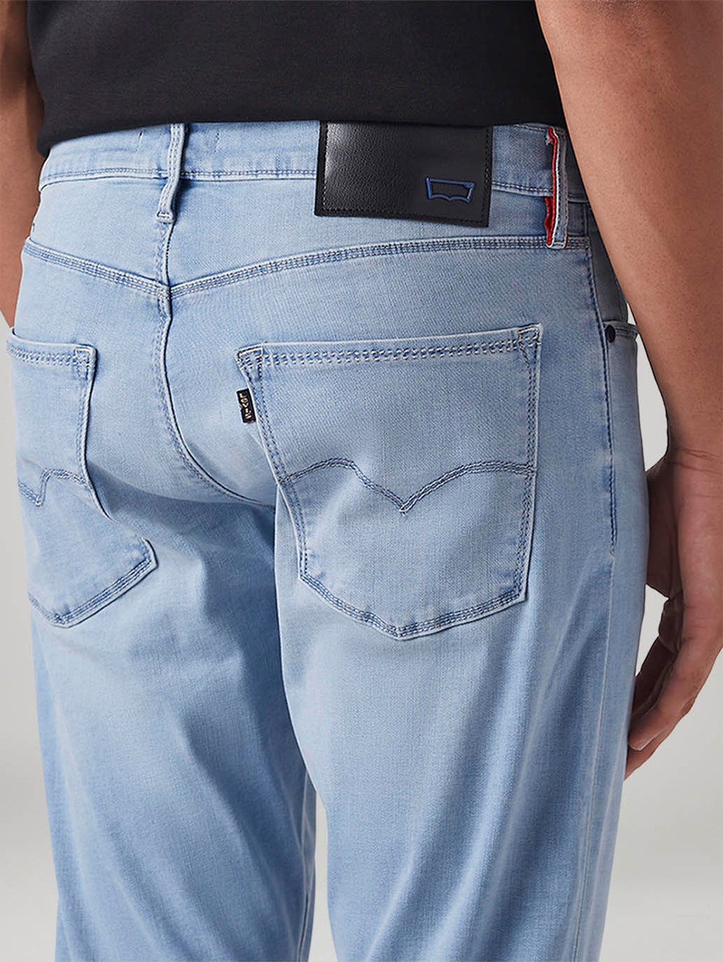 Men's 512 Slim Tapered Fit Mid Rise Redloop Hyper Stretch Jeans