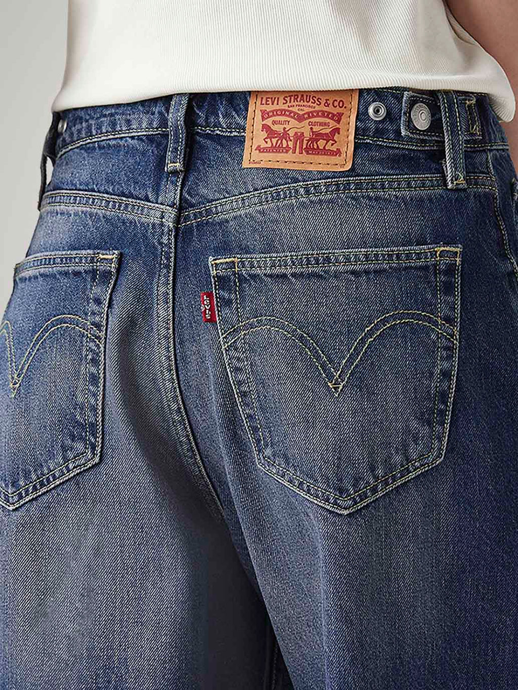 Women's Cinch Ribcage Wide Leg Fit High Rise Jeans