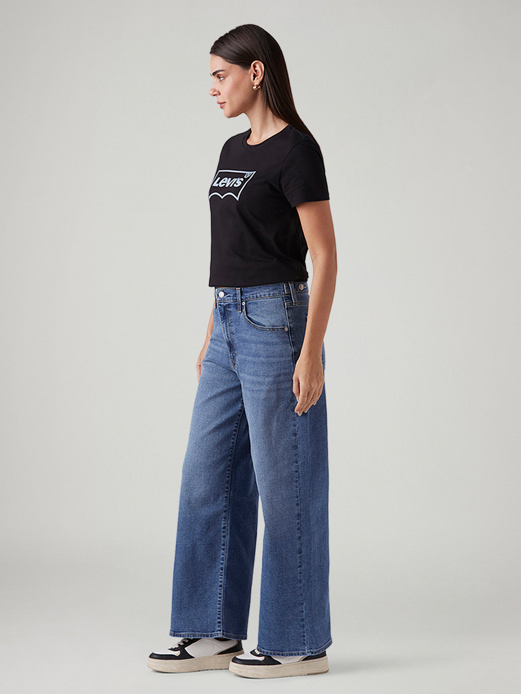 Women's Blue Wide Leg Fit Mid Rise Cinched Jeans