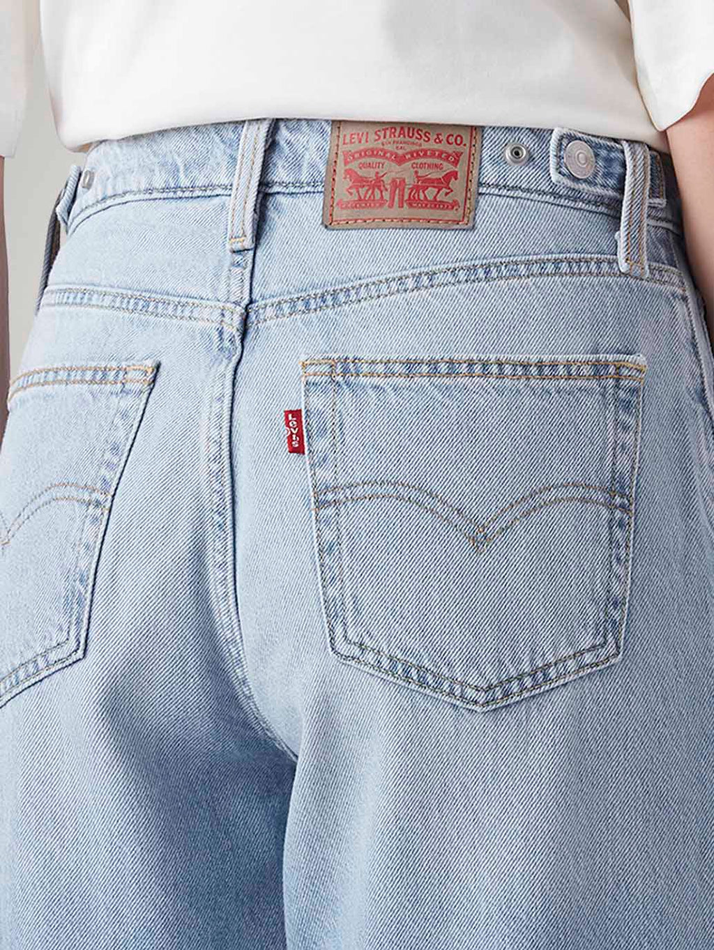 Women's Light Blue Wide Leg Fit High Rise Cinch Jeans