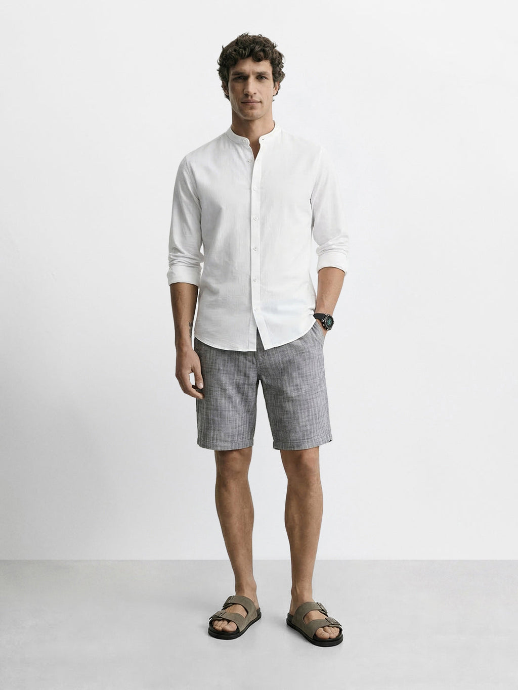 Men's Black Regular Fit Solid Casual Shorts