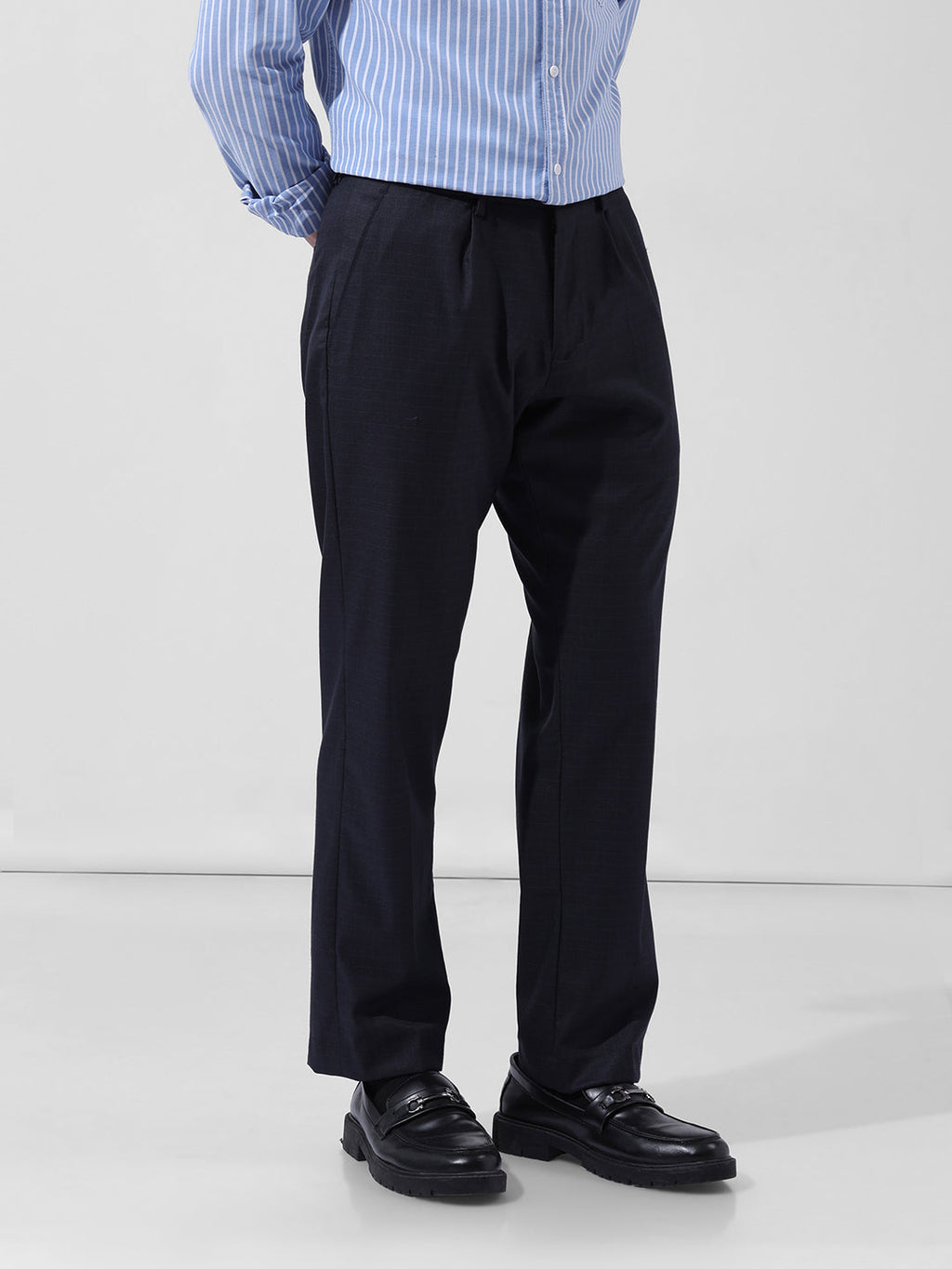 Men's Dark Grey Regular Fit Checkered Formal Trouser