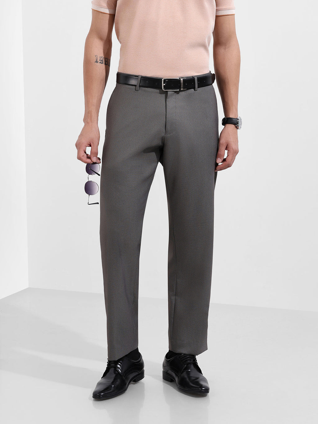 Men's Grey Regular Fit Solid Formal Trouser