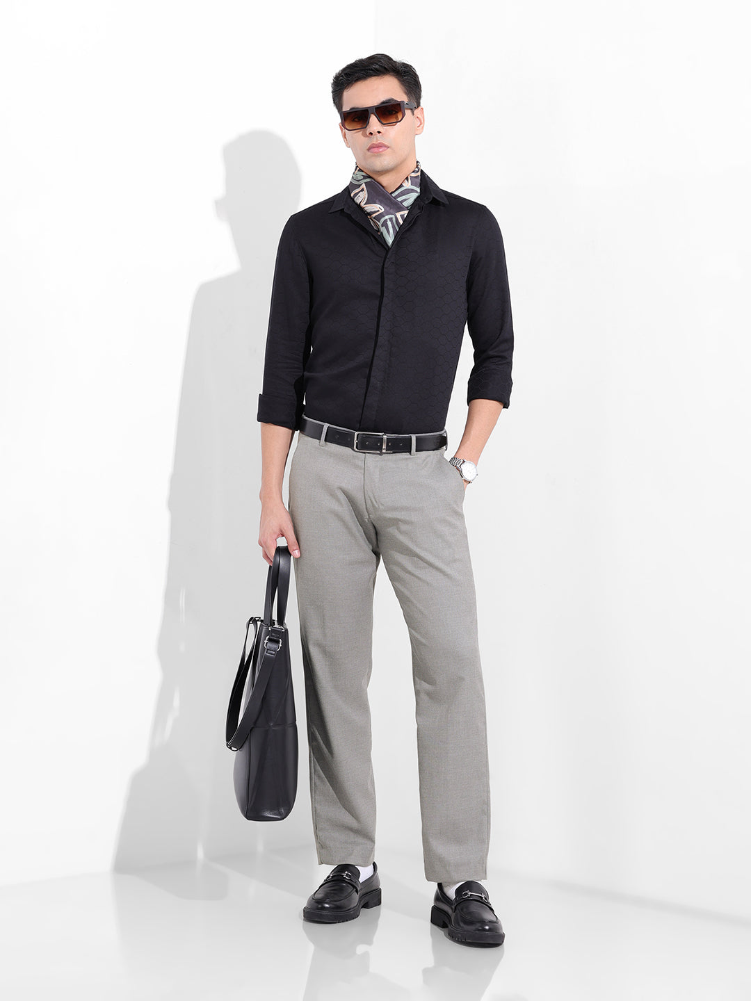 Men's Grey Regular Fit Solid Formal Trouser