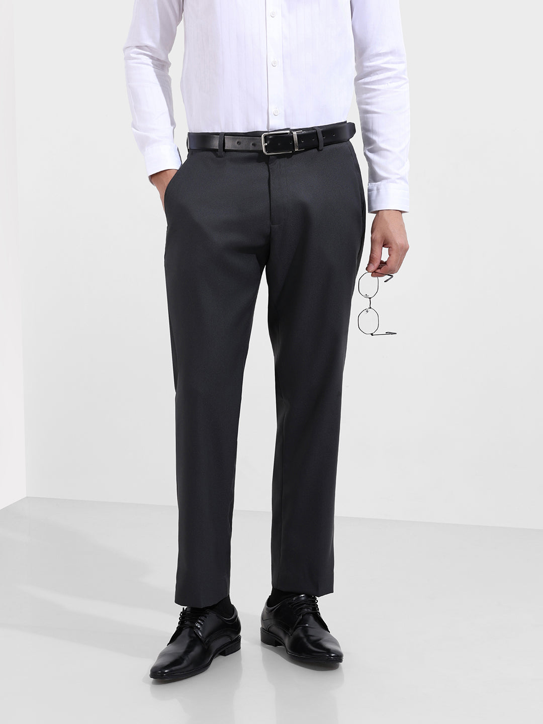 Men's Charcoal Grey Regular Fit Solid Formal Trouser