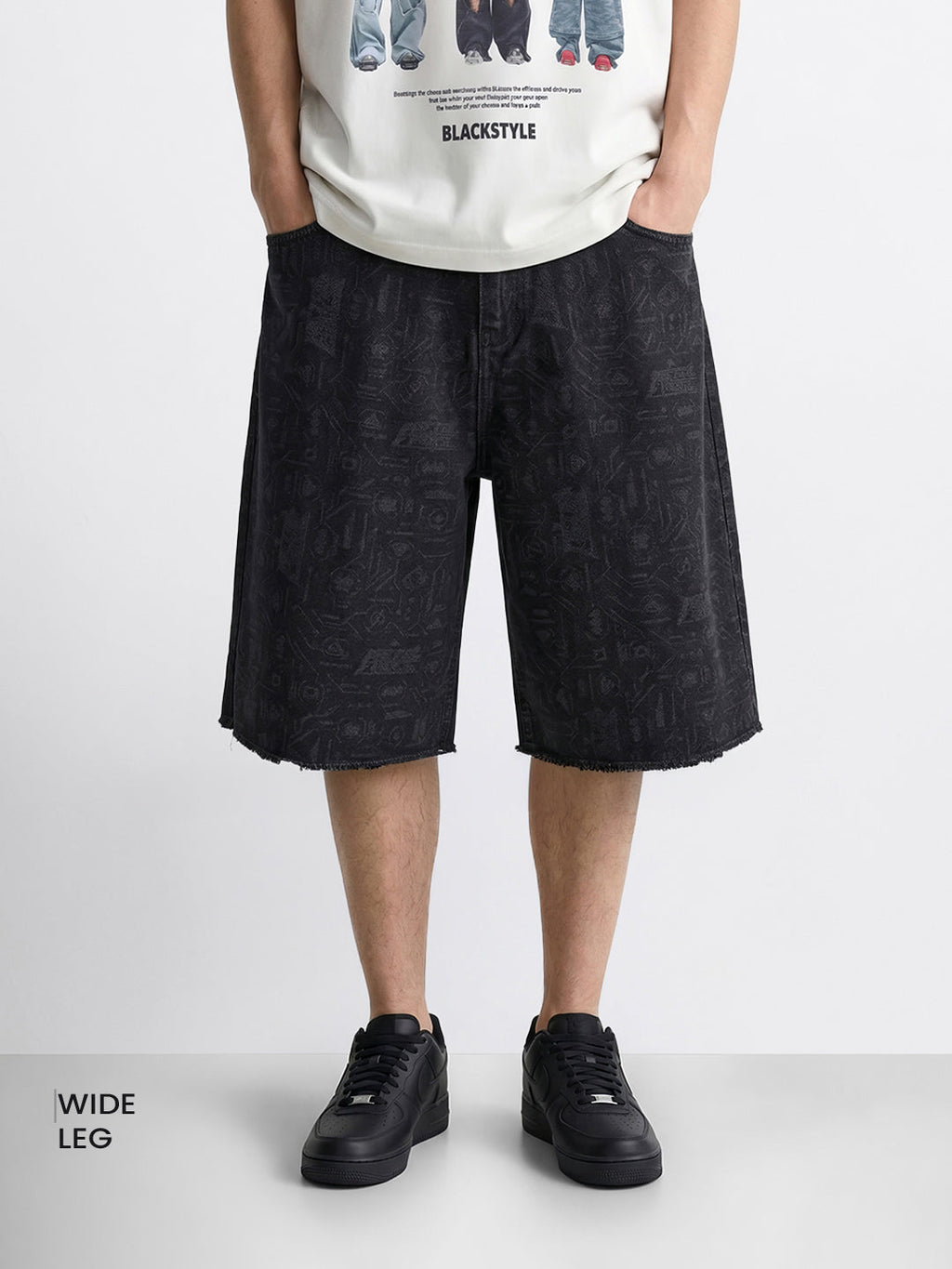 Men's Black Relaxed Fit  Tom And Jerry Character Shorts