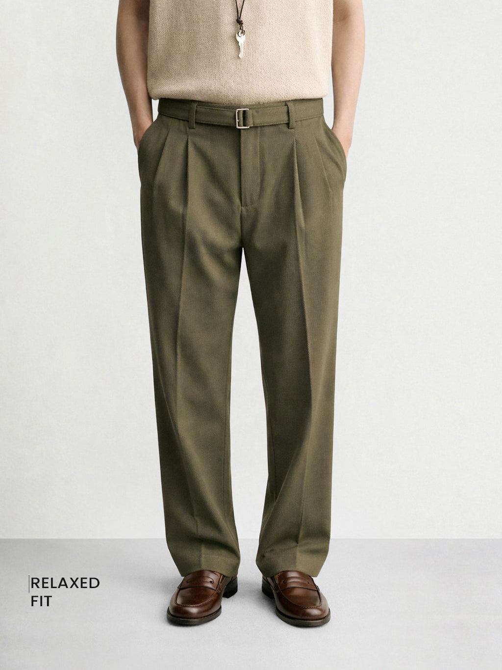 Men's Green Relaxed Fit Solid Utility Trousers