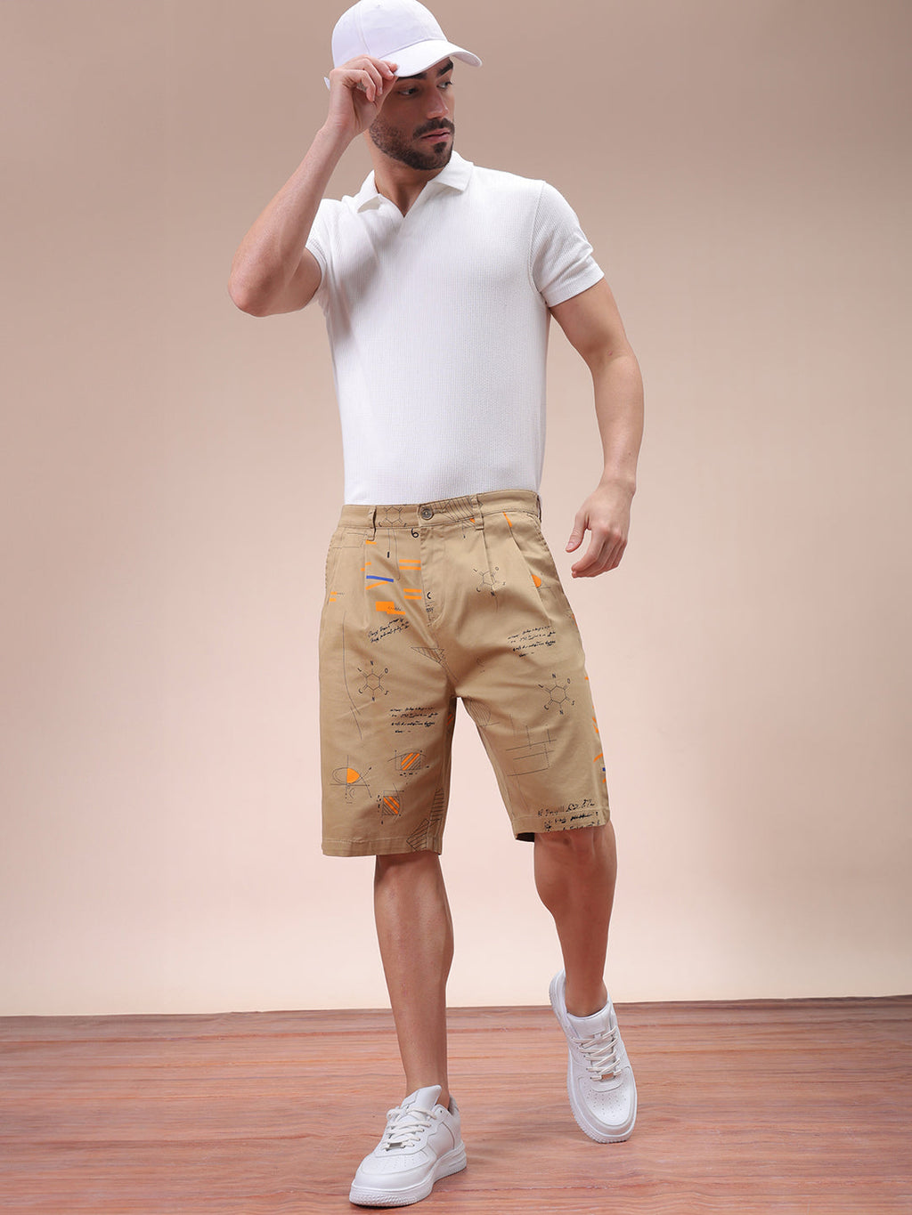Men's Beige Relaxed Fit Printed Casual Shorts