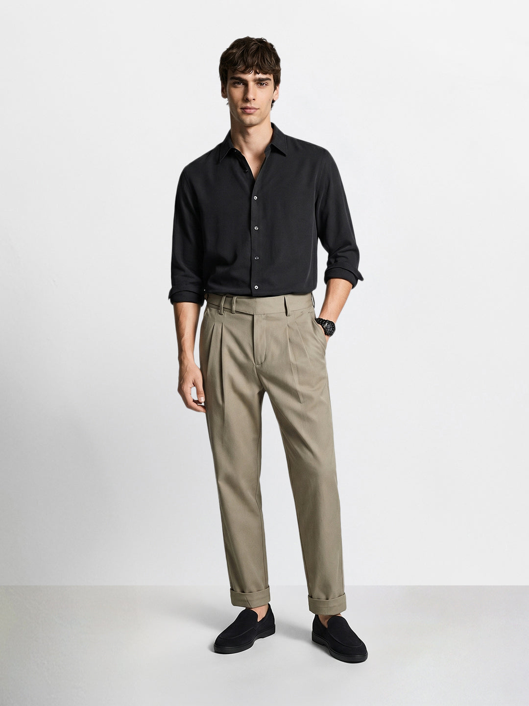 Men's Green Relaxed Fit Solid Casual Trousers