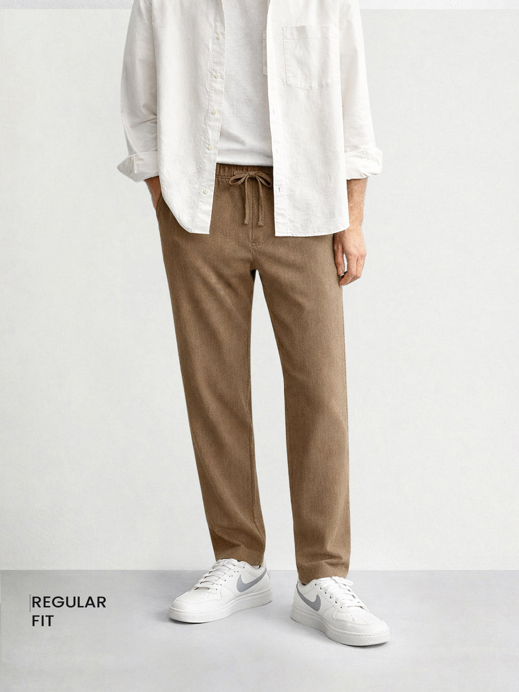 Men's Khaki Regular Fit Solid Casual Trousers