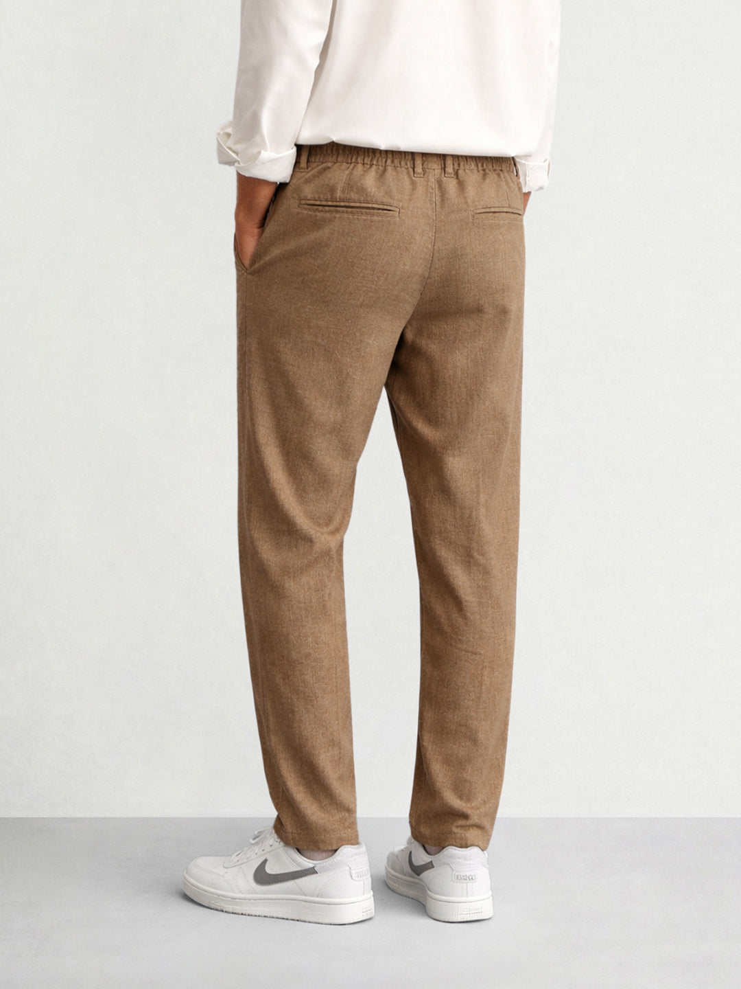 Men's Khaki Regular Fit Solid Casual Trousers