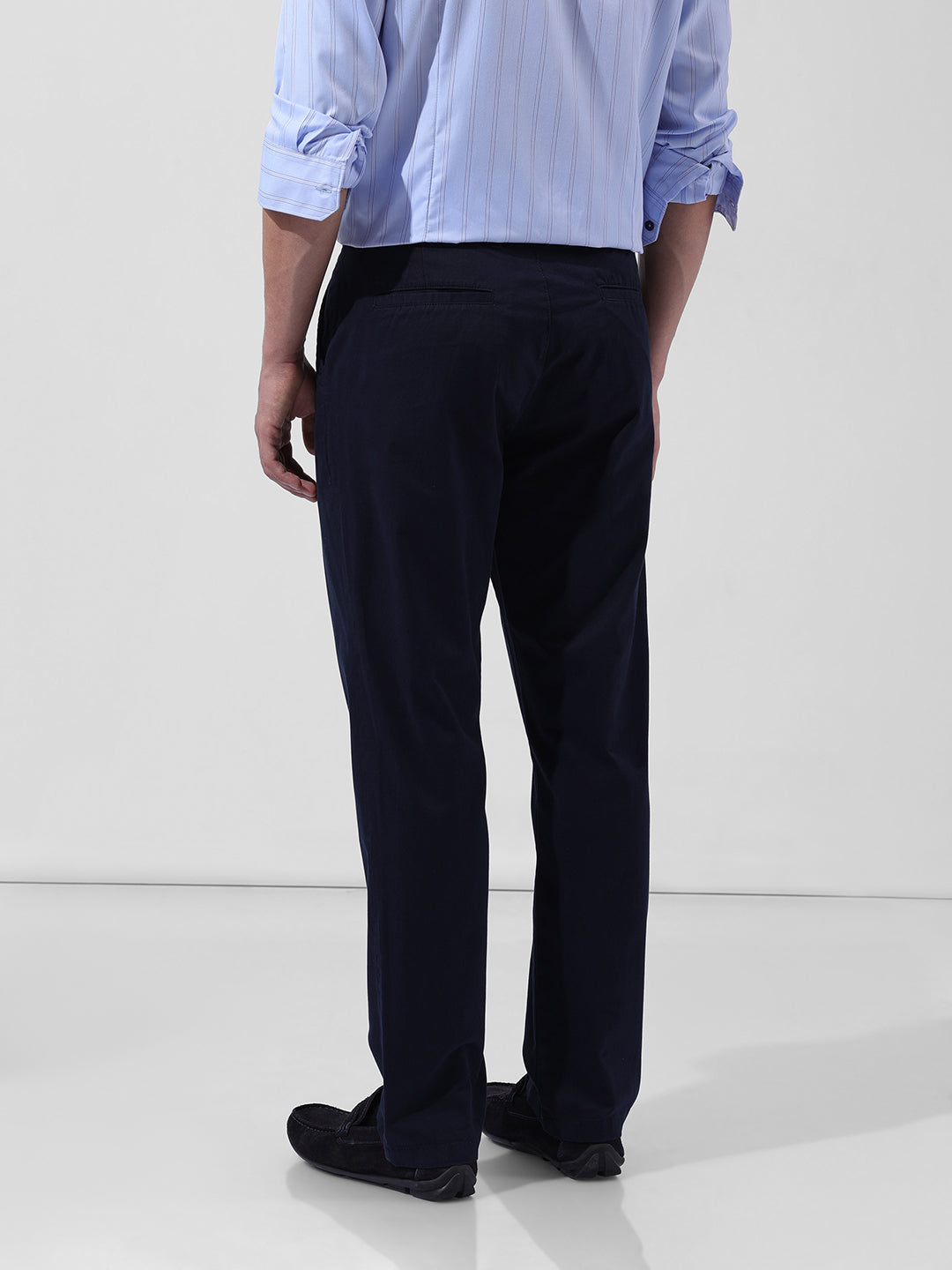 Men's Navy Blue Regular Fit Solid Casual Chinos