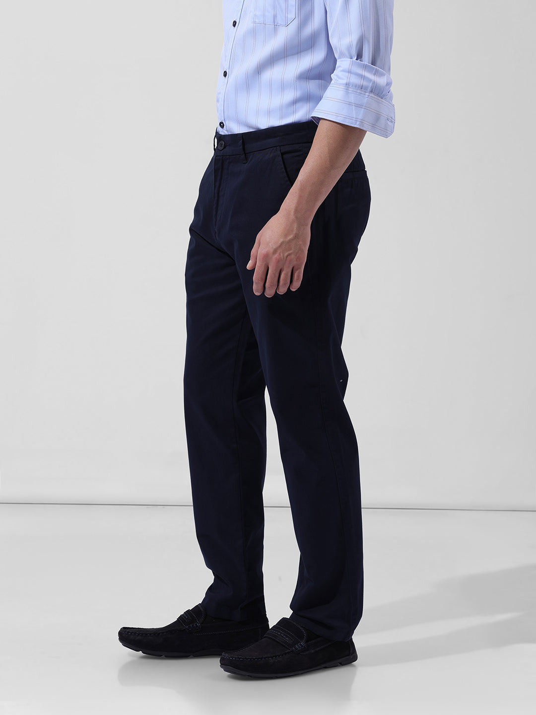 Men's Navy Blue Regular Fit Solid Casual Chinos