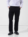 Men's Black Regular Fit Solid Casual Chinos