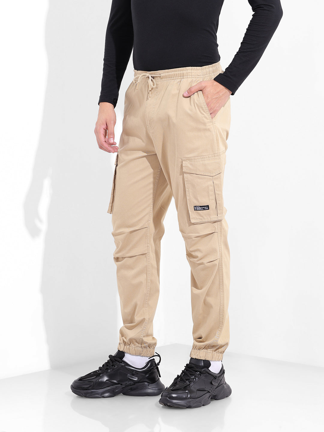 Men's Beige Relaxed Fit Solid Utility Cargo