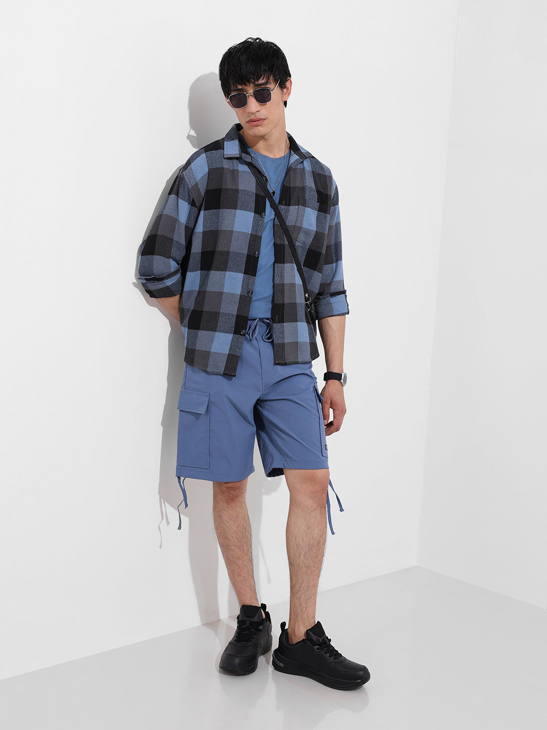 Men's Elemental Blue Relaxed Fit Textured Utility Shorts