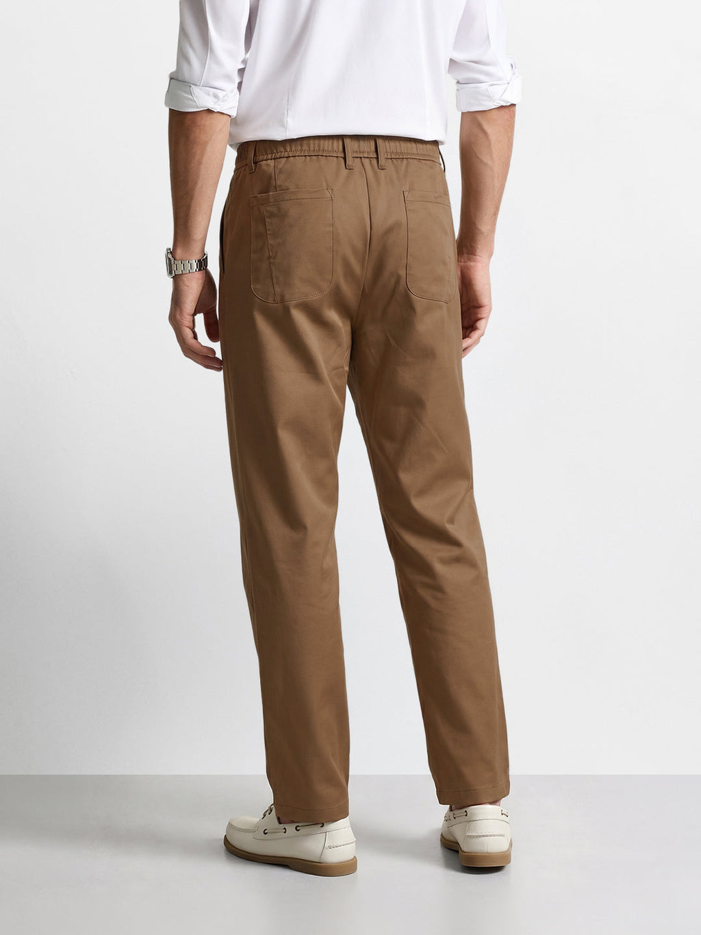 Men's Brown Relaxed Fit Solid Casual Trousers