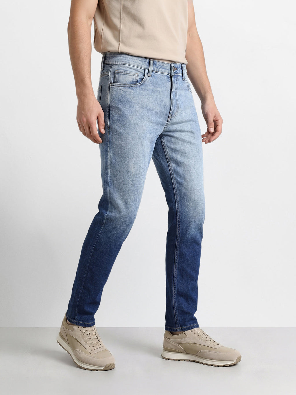 Men's Grey Relaxed Fit Solid Casual Trousers