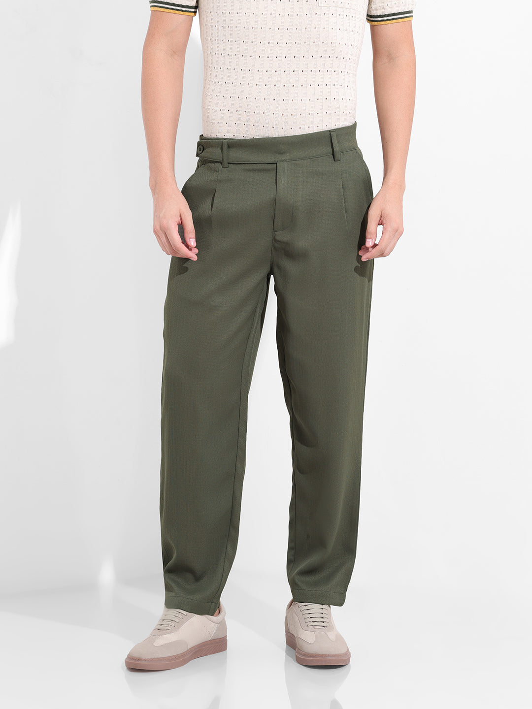 Men's Earthy Green Regular Fit Solid Casual Trouser