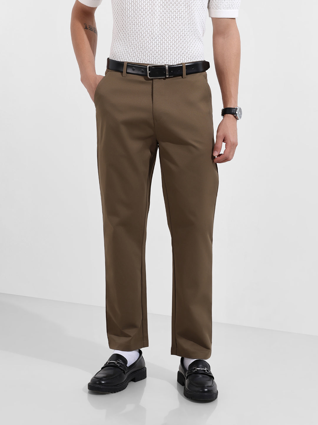 Men's Dark Khaki Regular Fit Solid Casual Trouser