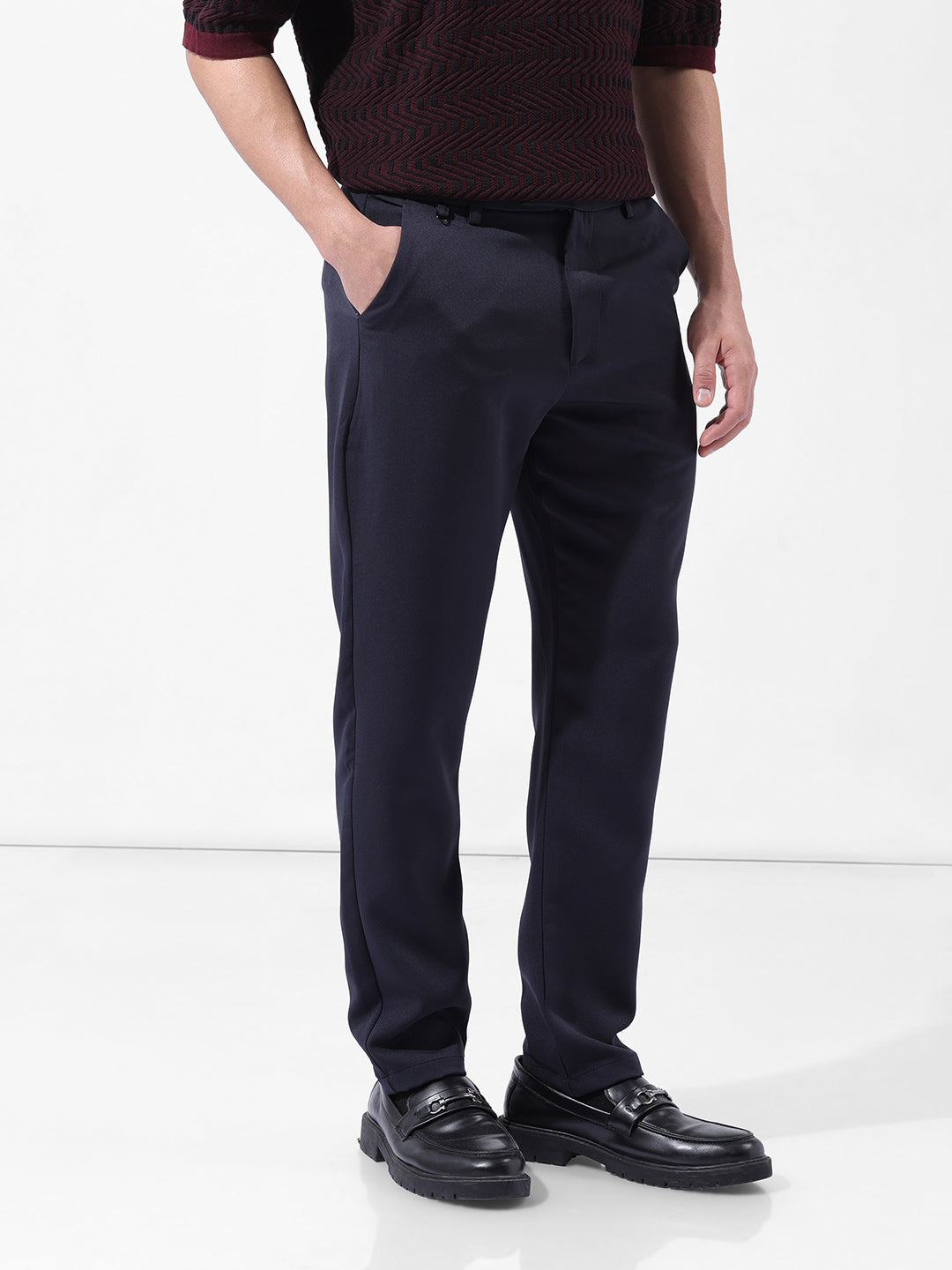 Men's Navy Blue Slim Fit Solid Casual Trouser