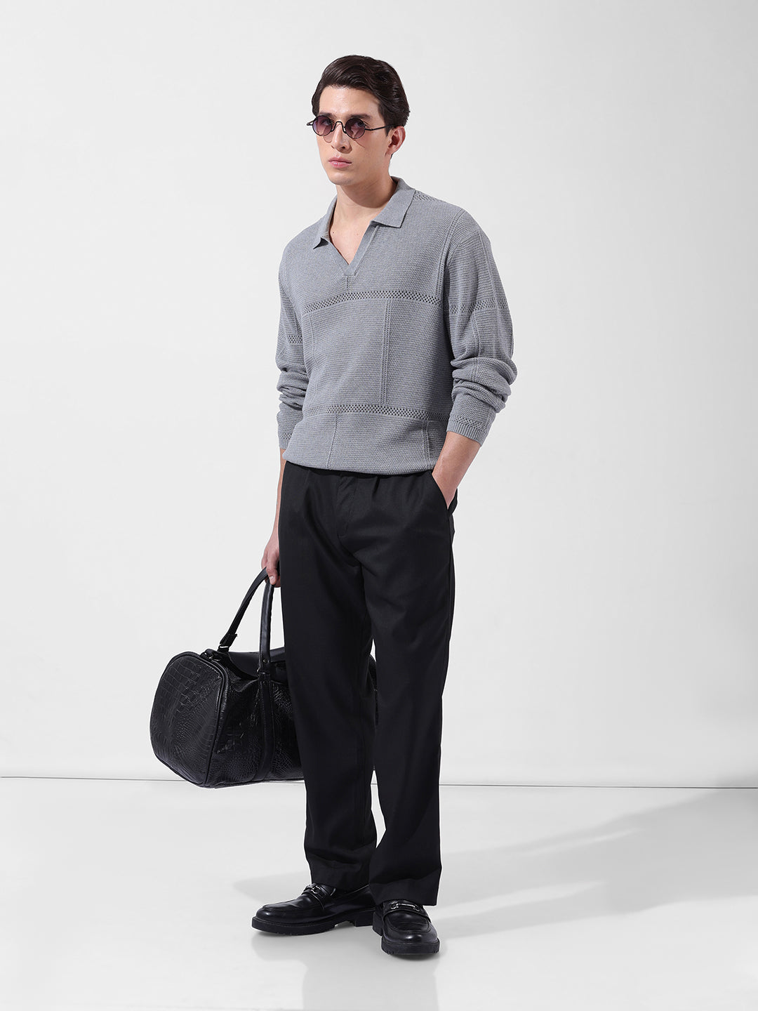 Men's Black Slim Fit Solid Casual Trouser