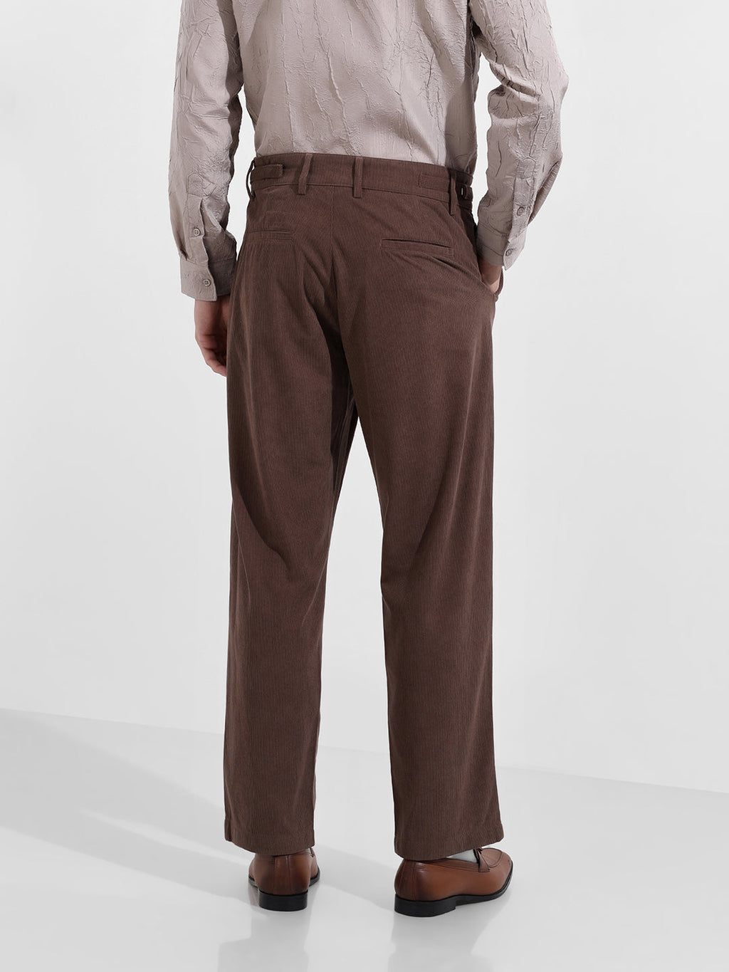 Men's Brown Relaxed Fit Textured Casual Trousers