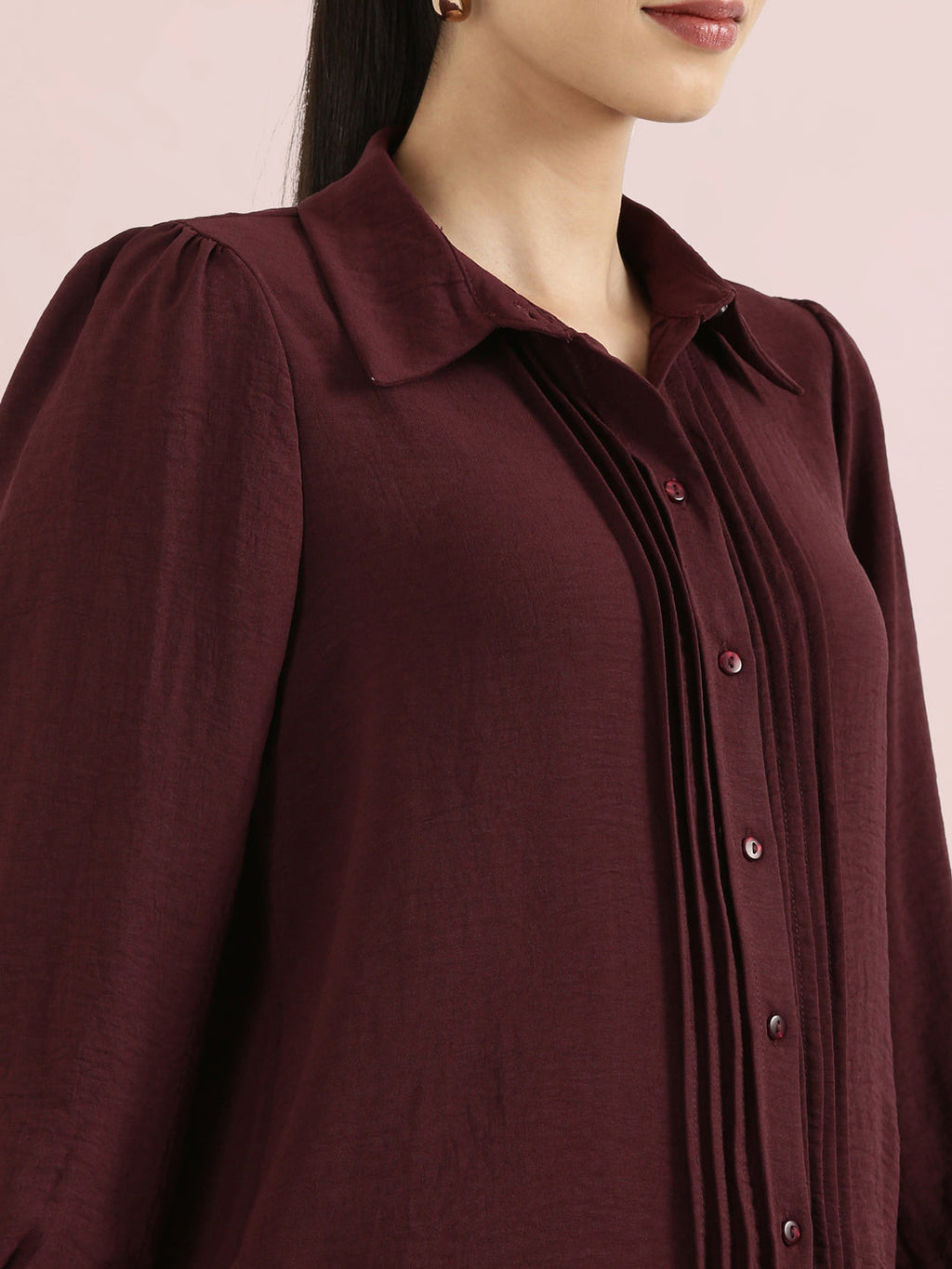Hammered Classic Collar Pintuck Shirt
