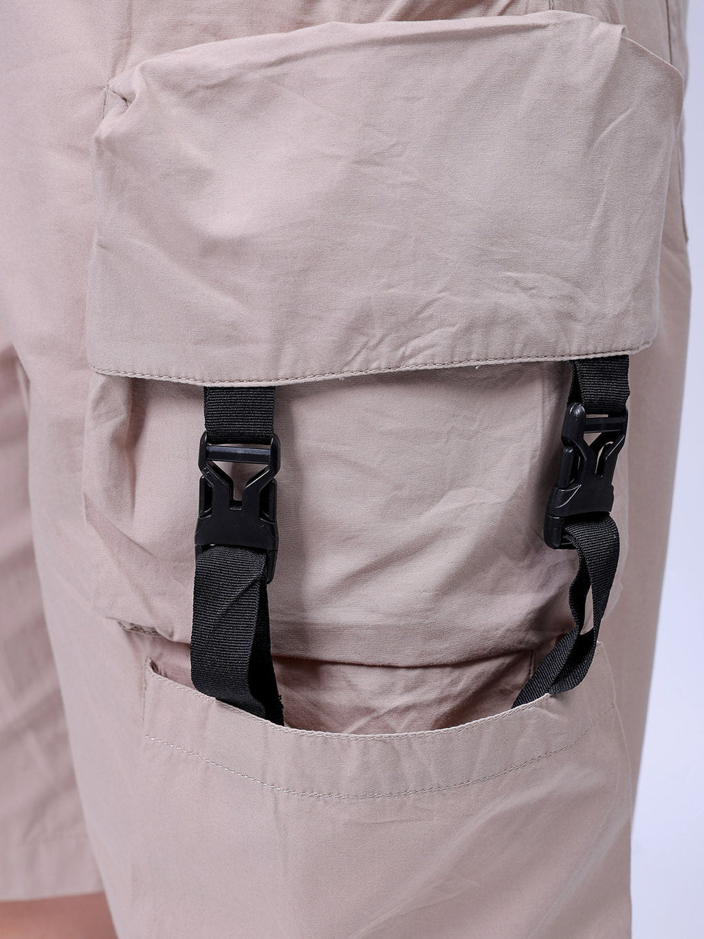 Men's Oat Milk Relaxed Fit Solid Utility Shorts