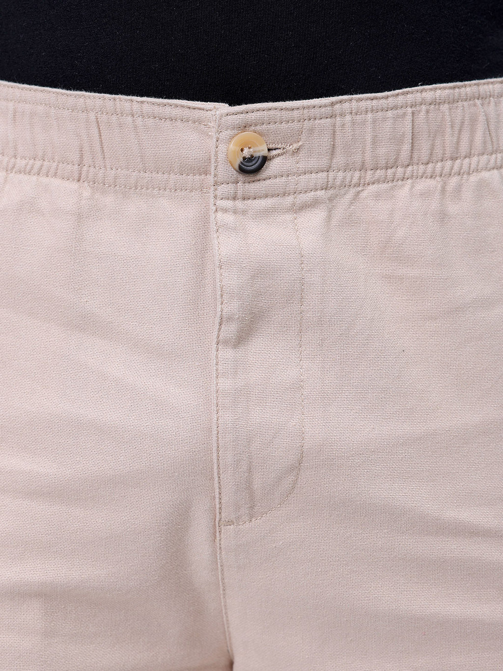 Men's Irish Cream Relaxed Fit Solid Utility Shorts