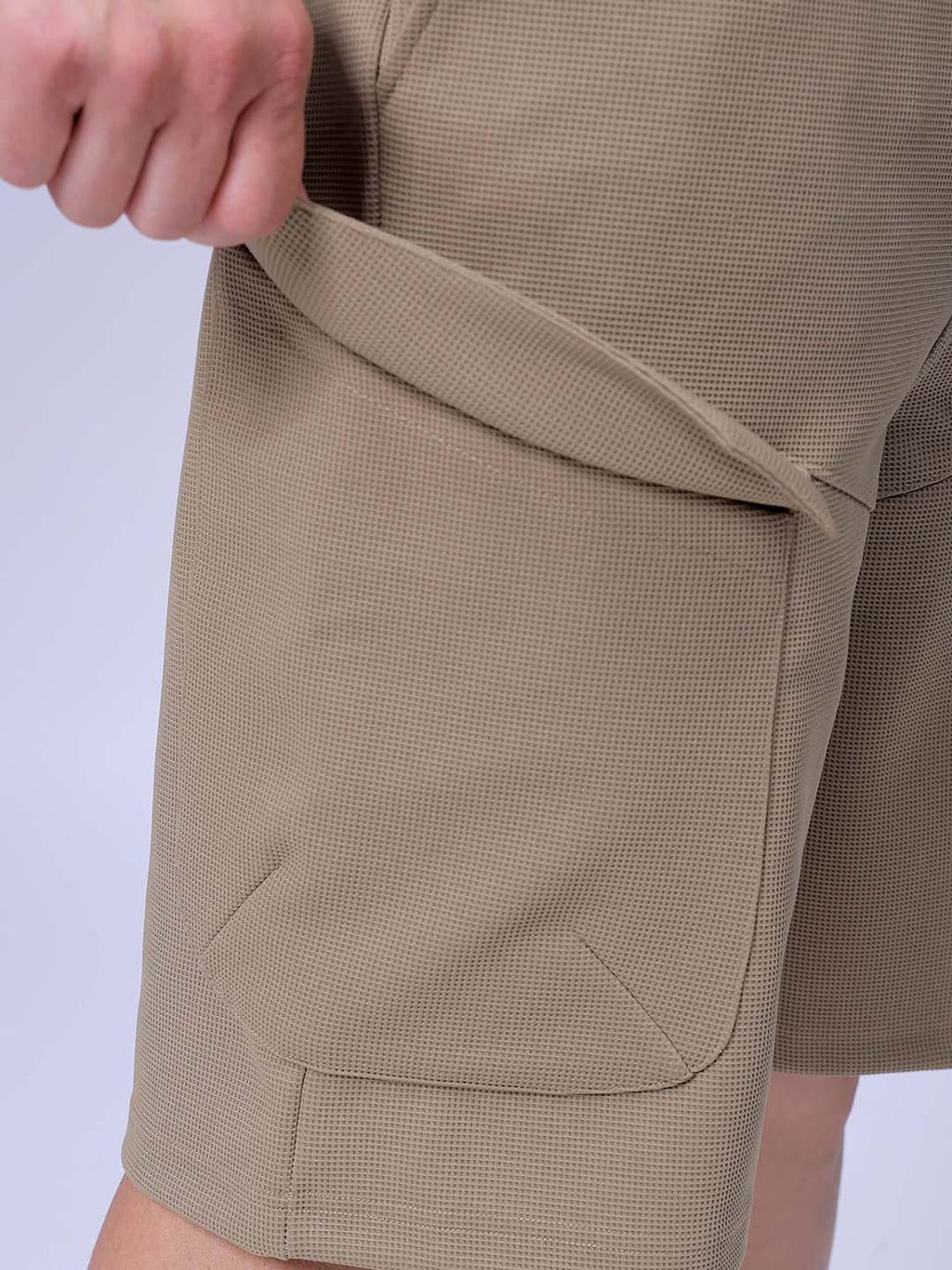 Men's Elmwood Relaxed Fit Textured Utility Shorts