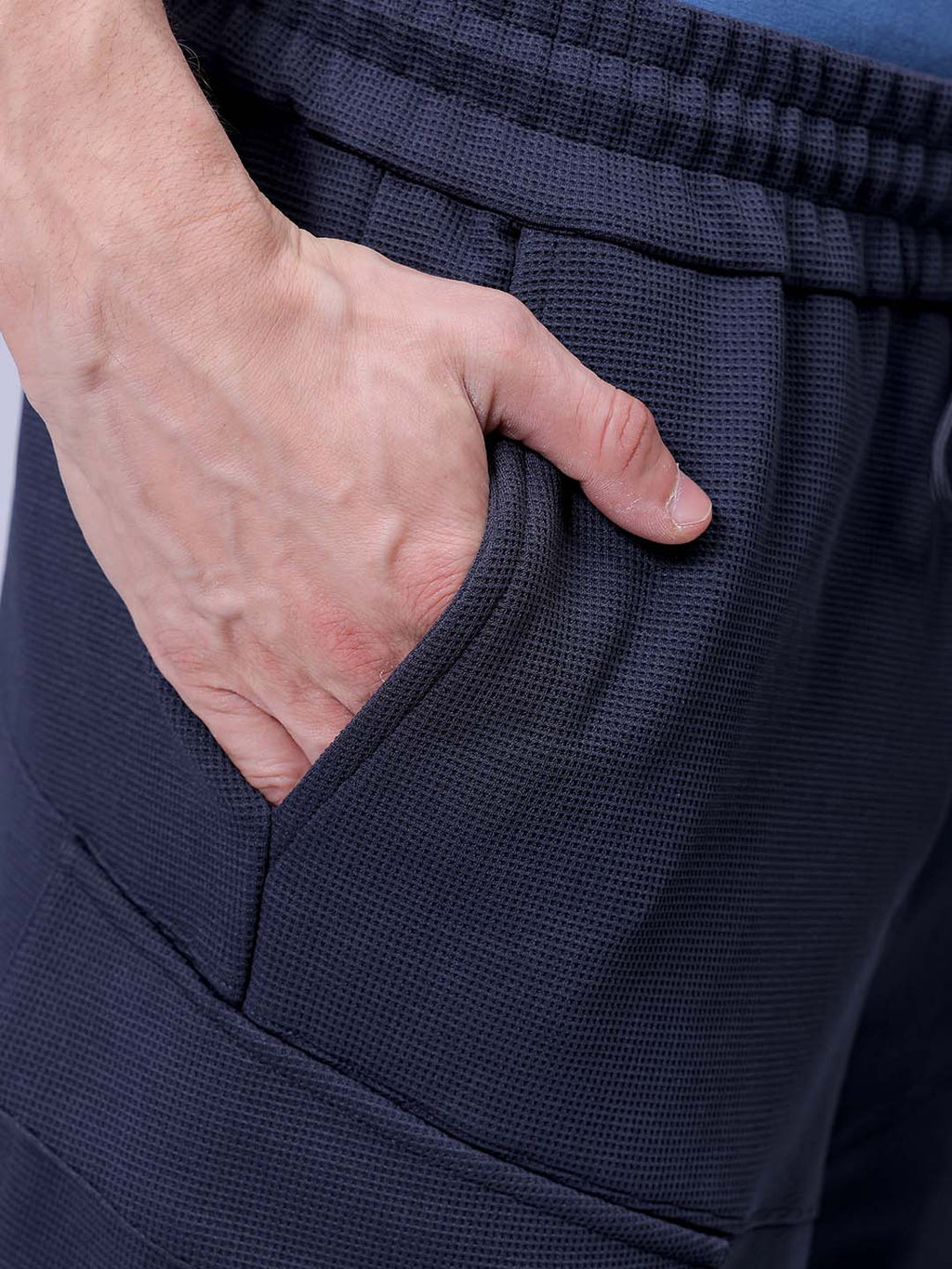 Men's Dark Grey Relaxed Fit Textured Utility Shorts