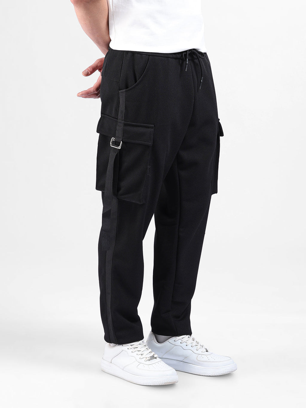 Men's Black Relaxed Fit Solid Utility Cargo