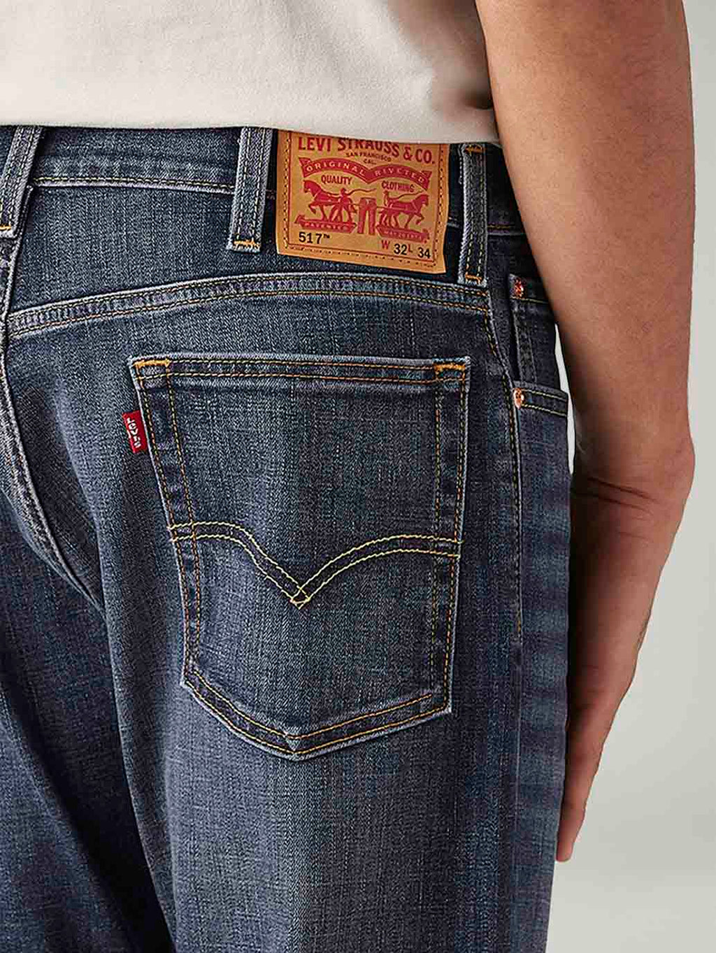 Men's 517 Med Indigo Bootcut Fit Mid Rise Jeans