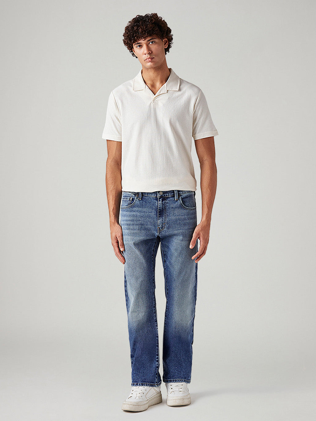 Men's 517 Med Indigo Bootcut Fit Mid Rise Jeans