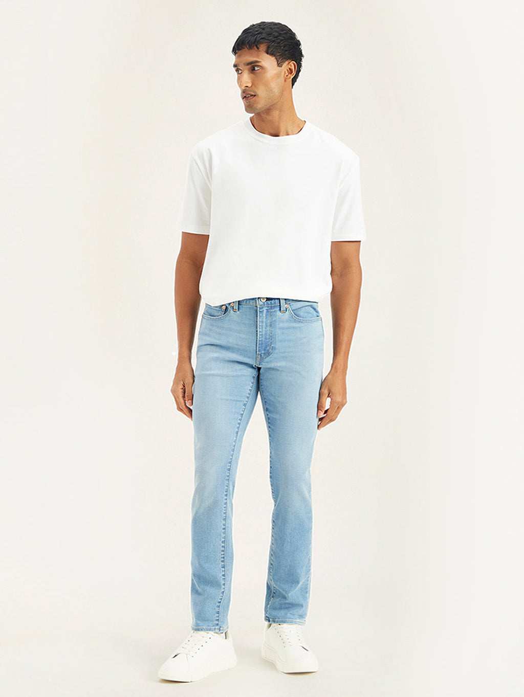 Men's 511 Light Blue Slim Fit Mid Rise Jeans