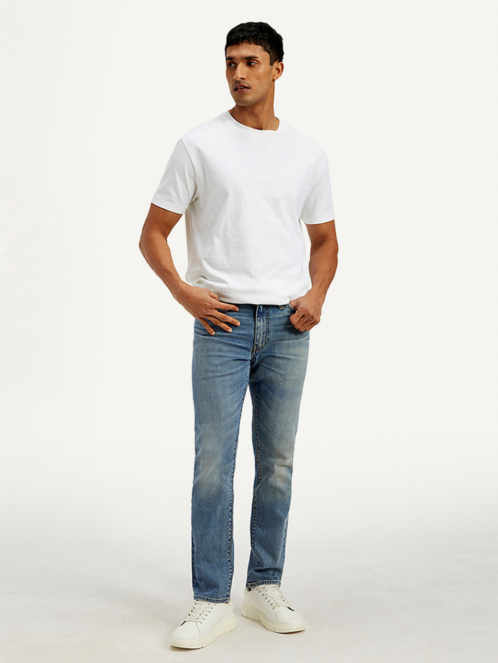 Men's 511 Blue Slim Fit Mid Rise Jeans