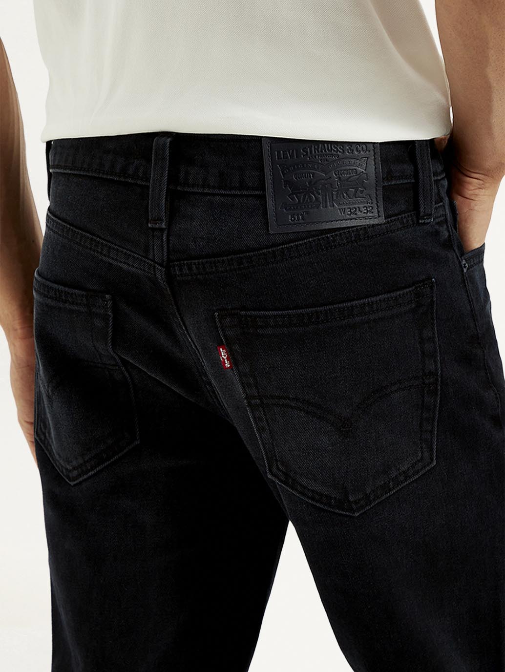 Men's 511 Black Slim Fit Mid Rise Jeans