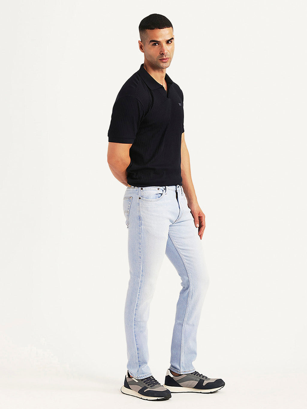 Men's 511 Light Blue Slim Fit Mid Rise Jeans