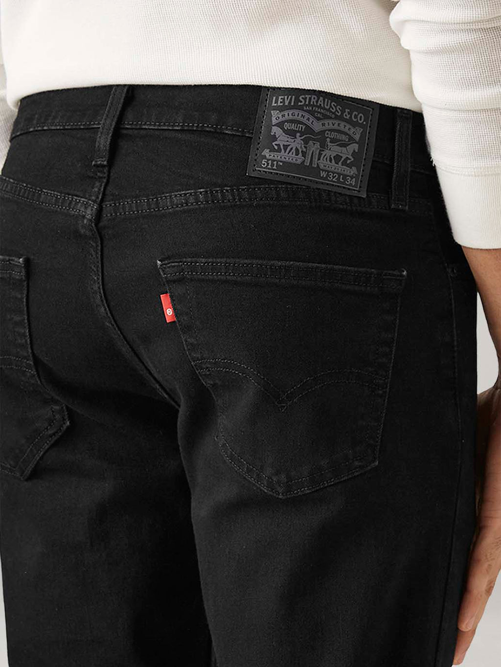 Men's 511 Black Slim Fit Mid Rise Jeans