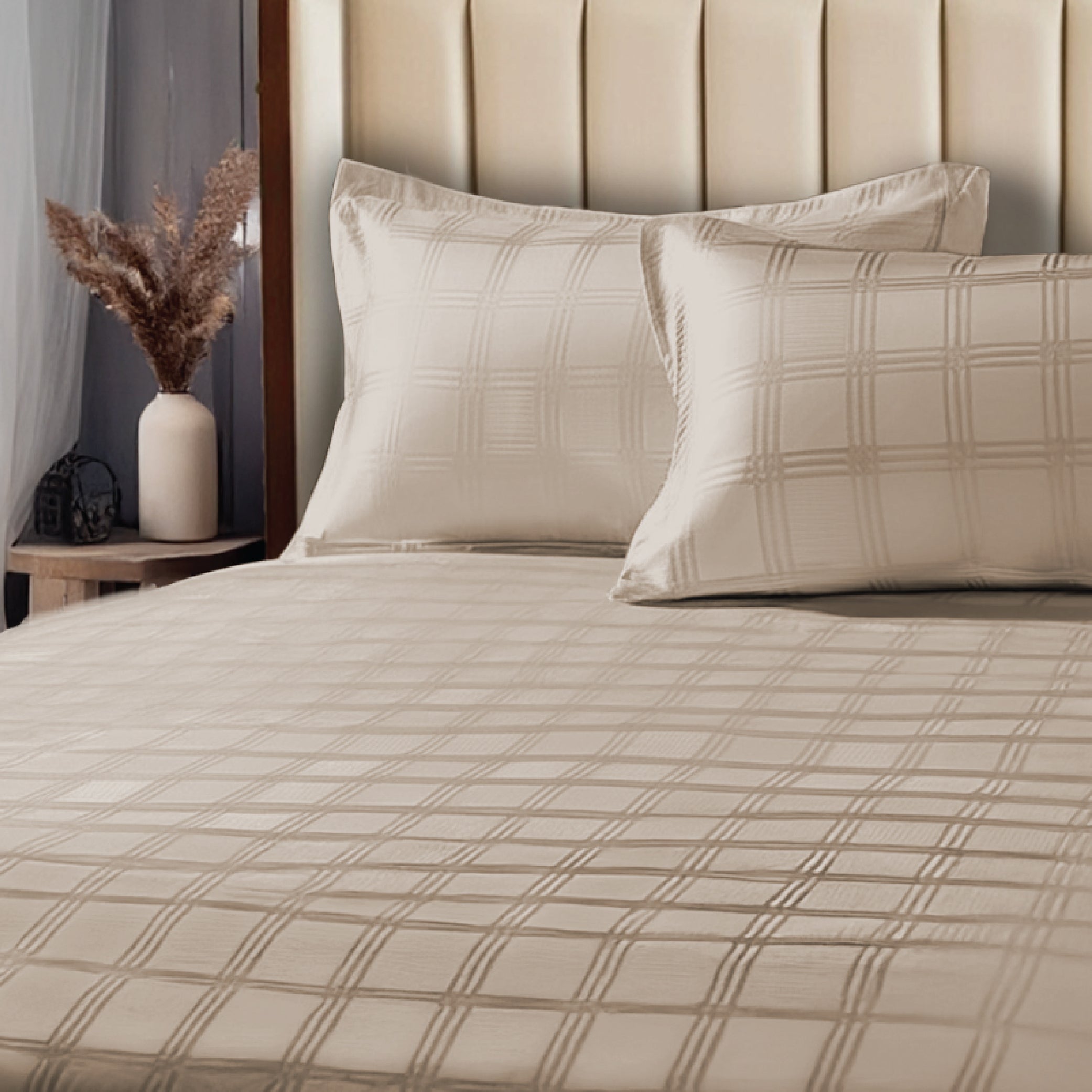 300 TC Super Soft King Bedsheet, Self Woven Checks Design - Beige Checks
