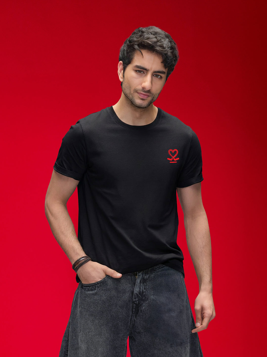Slim Fit Placement Printed Tee | Black